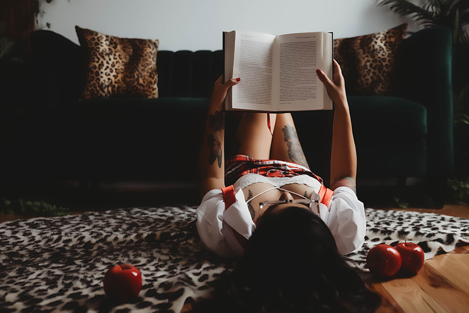 Cancer survivor shares how a boudoir session at Reva Davis Photography transformed scars, self-doubt, and fear into confidence, legacy, and self-love.